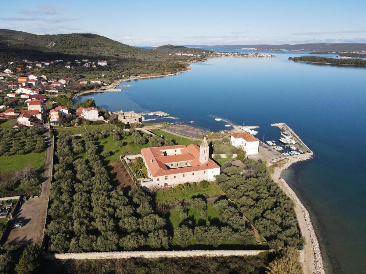 Apartment Lana Pašman Exteriér fotografie
