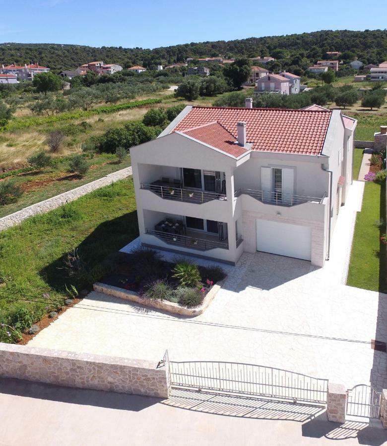 Apartment Lana Pašman Exteriér fotografie