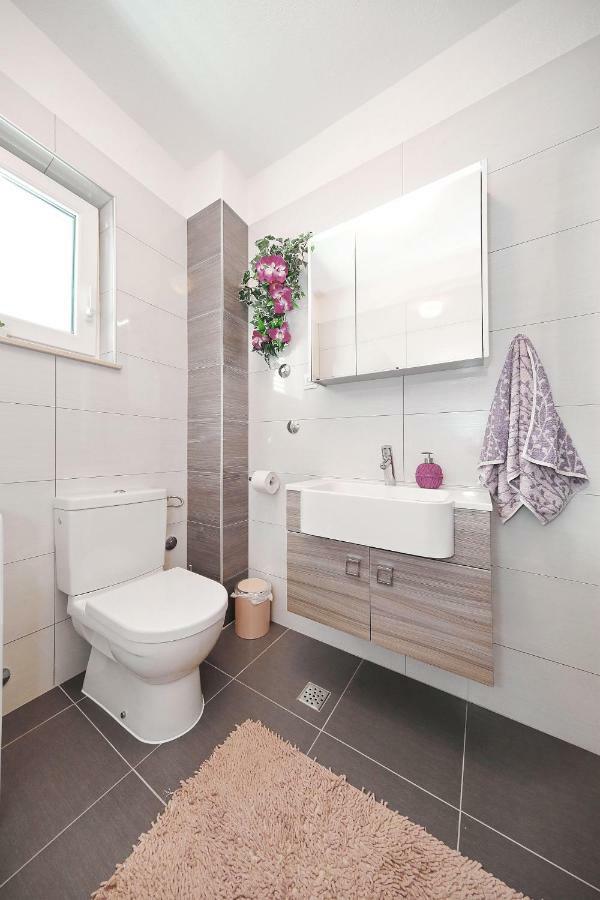 Apartment Lana Pašman Exteriér fotografie