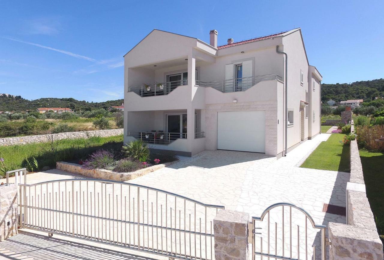 Apartment Lana Pašman Exteriér fotografie