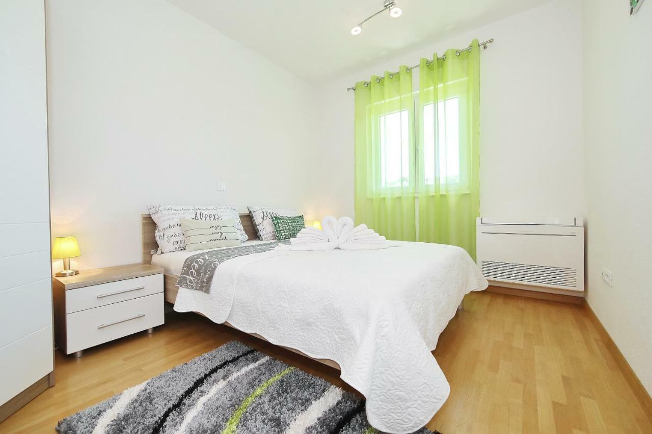 Apartment Lana Pašman Exteriér fotografie